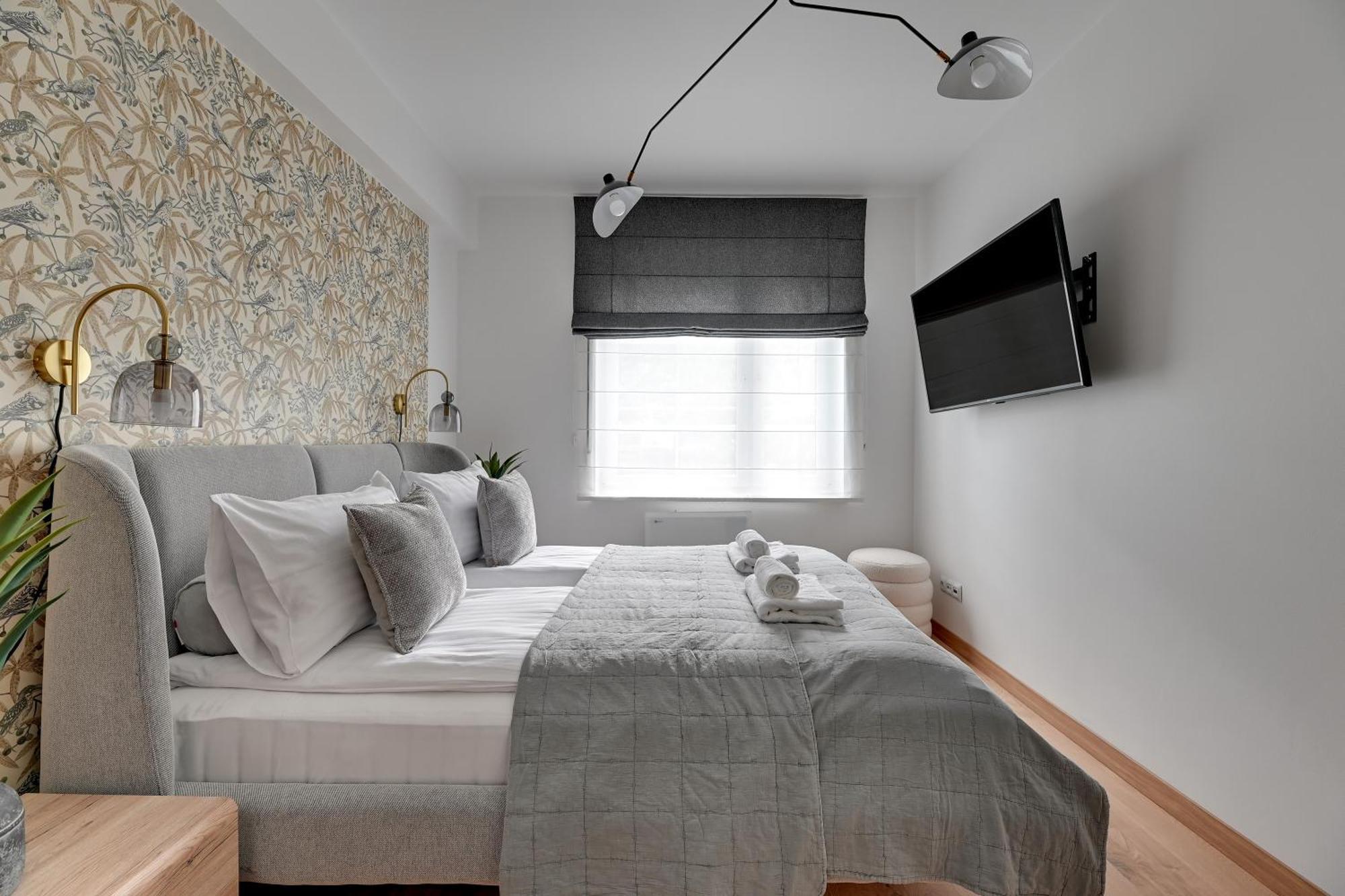 Lion Apartments - Palm Beach With Parking 소포트 외부 사진